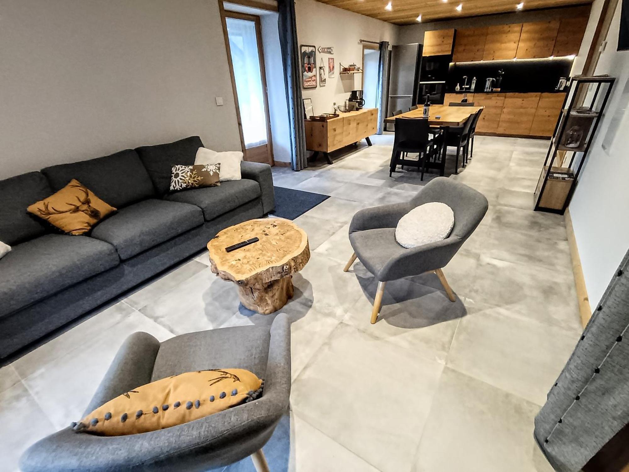 Chez Leon, Jacuzzi Et Sauna Des Le 1Er Septembre 2025 Samoens Exterior photo